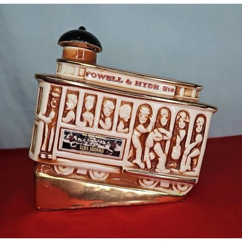 San Francisco Decanter Cable Car Liquor Bottle VTG 68 Ezra Brooks Powell & Hyde